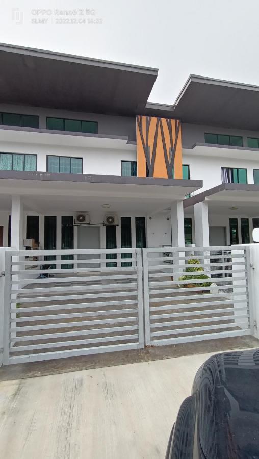 Bonda Lilik Homestay Kelang Zewnętrze zdjęcie